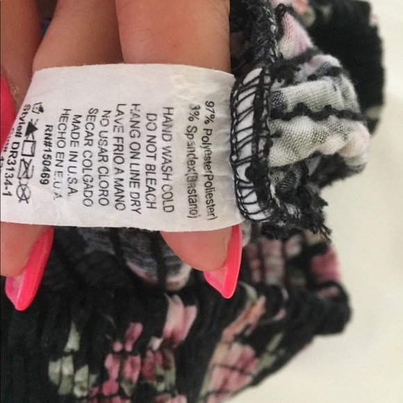 Flower Romper-FasionNova - Picture 4 of 4